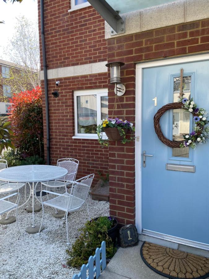 Tisi Choice Bed & Breakfast Northfleet Eksteriør bilde